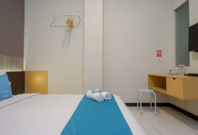 Sans Hotel Good Wish Semarang