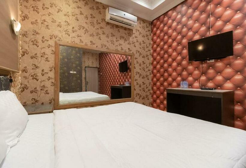 Urbanview Hotel Good Palembang By Reddoorz
