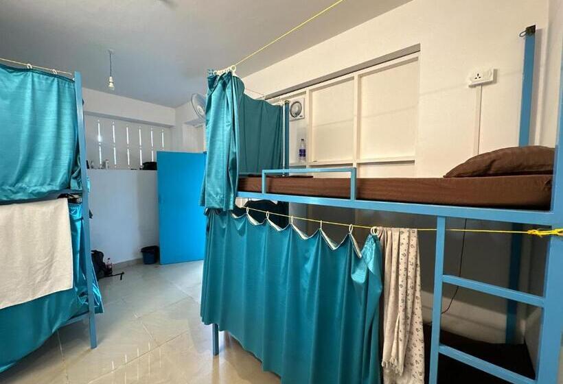 Soul Hostels, Varkala   Black Beach