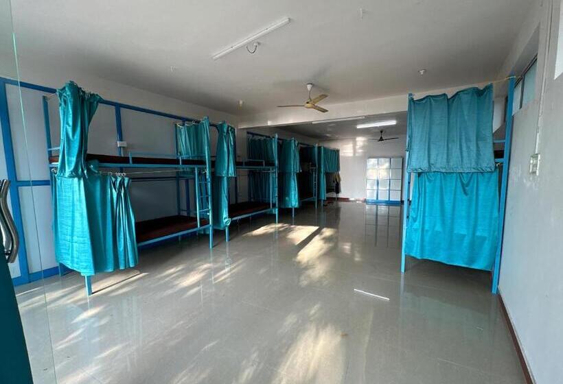 Soul Hostels, Varkala   Black Beach