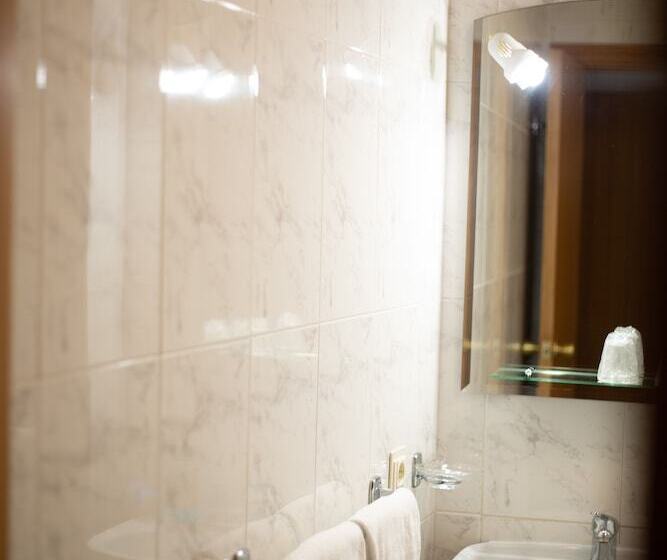 Отель Bracamonte