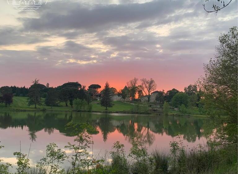 酒店 Domaine De Boulouch