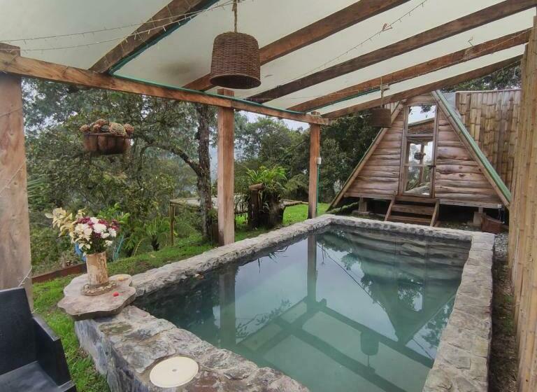 בית מלון כפרי Oru Campestre