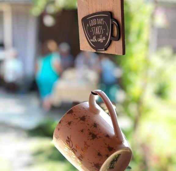 酒店 Pensiune Agroturistica La Nasu