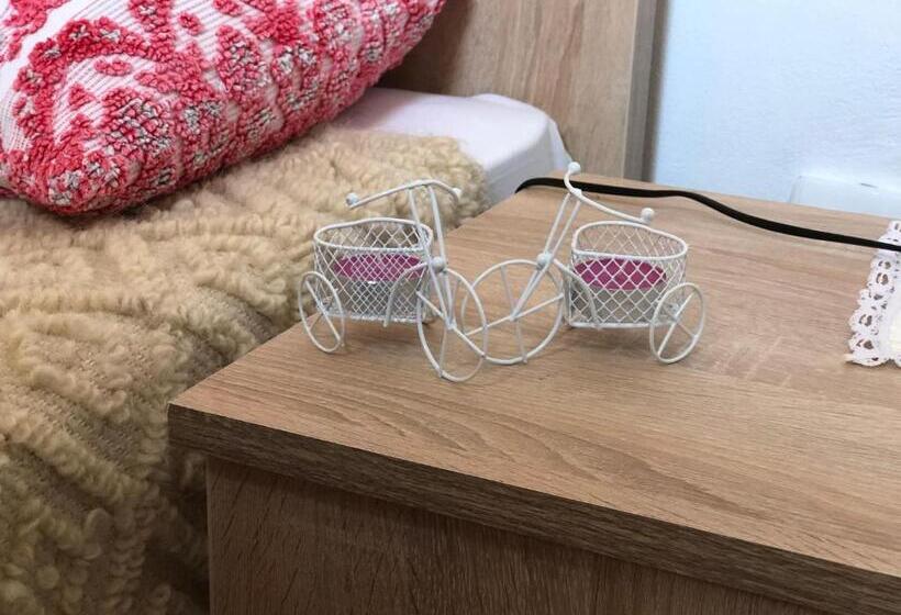 酒店 Pensiune Agroturistica La Nasu