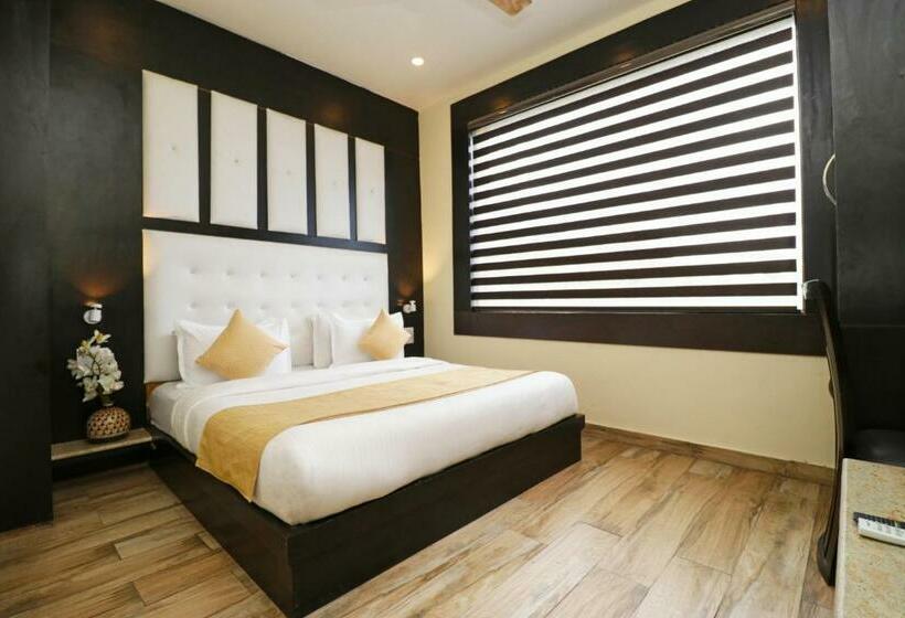 Mirage Residency Hill View Hotel In Dharamshala