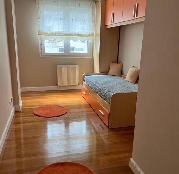 Piso En El Centro De Laredo A Pie De Playa