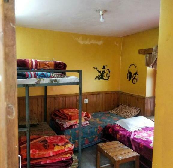 Rockway Hostel