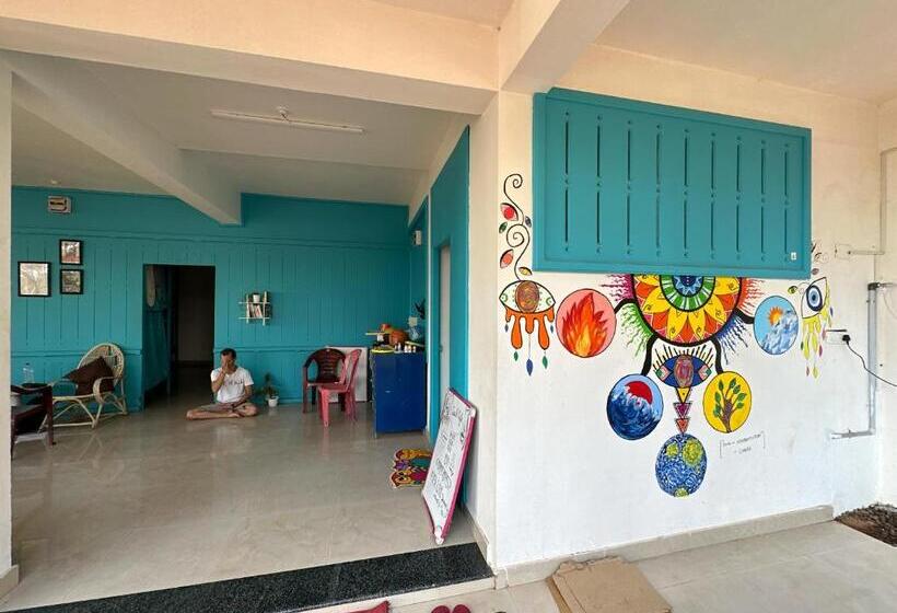 Soul Hostels, Varkala   Black Beach