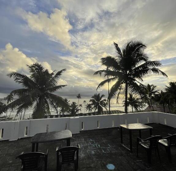 Soul Hostels, Varkala   Black Beach