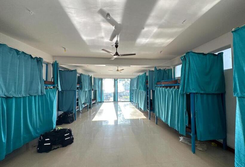 Soul Hostels, Varkala   Black Beach