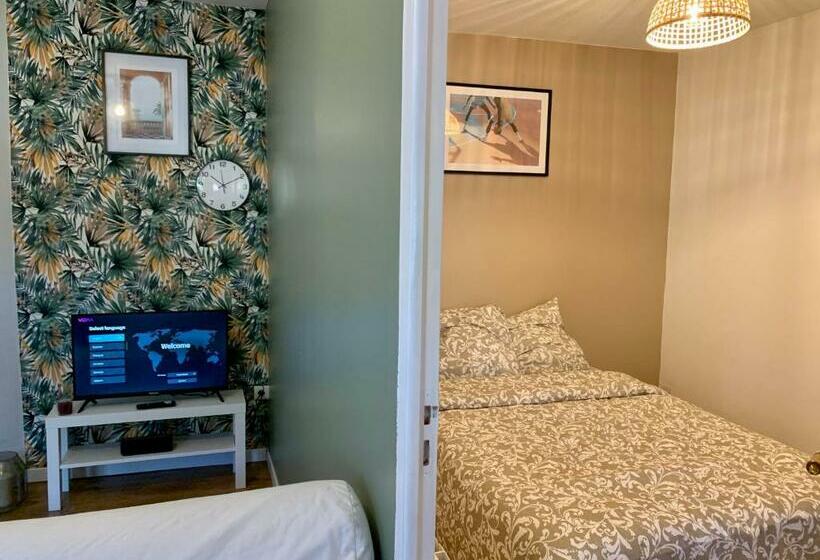 Superbe Appartement Avec Parking Gratuit Sur Place