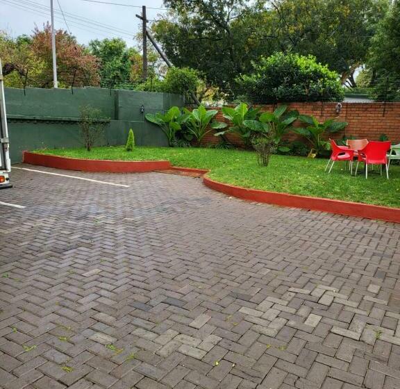 مبيت وإفطار G On M Guest House