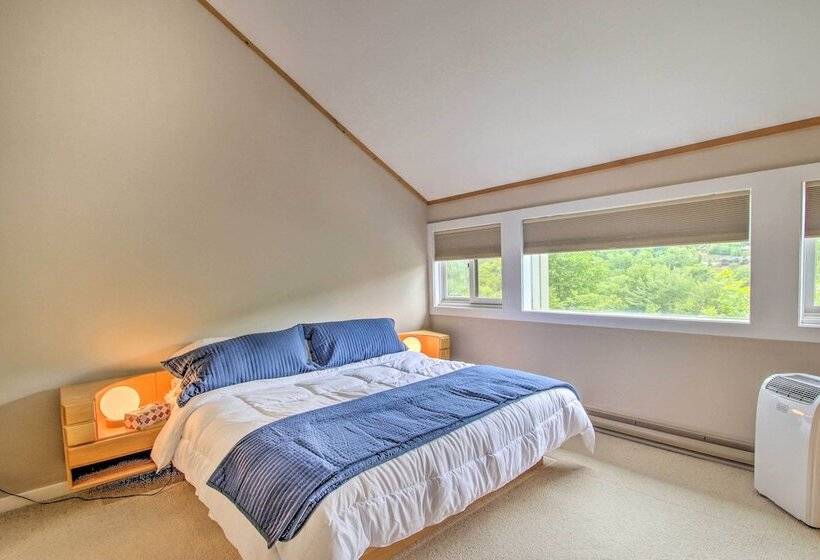 Cozy Lincoln Condo ~ 1 Mi To Loon Mountain!