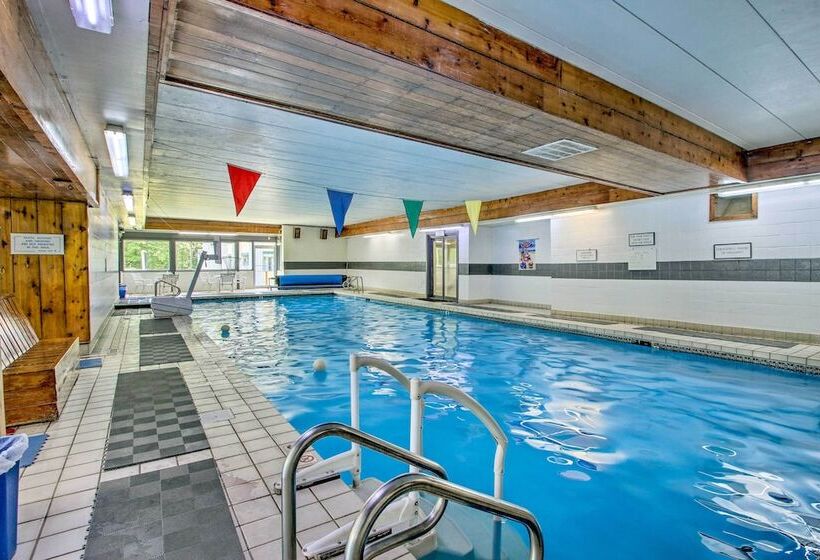 Cozy Lincoln Condo ~ 1 Mi To Loon Mountain!