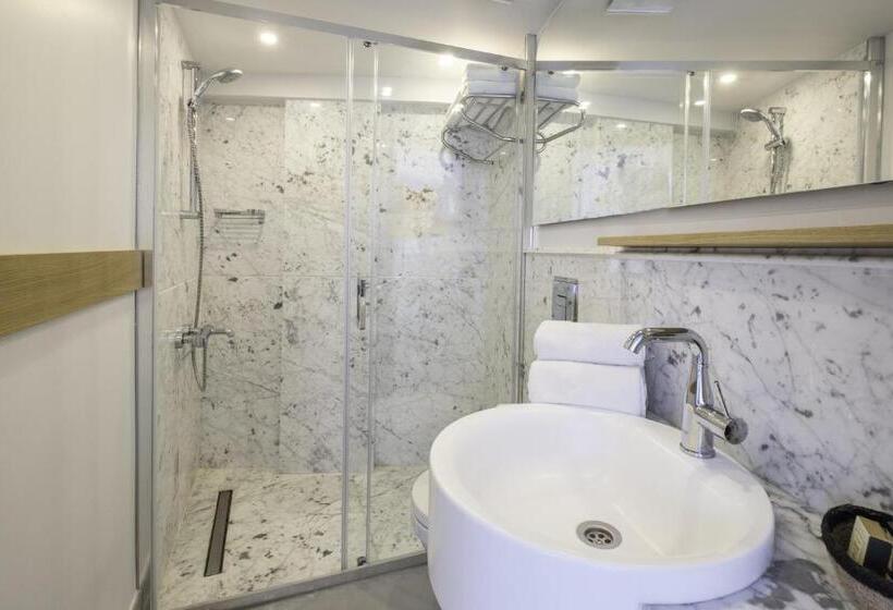 בית מלון כפרי Alle Alacati