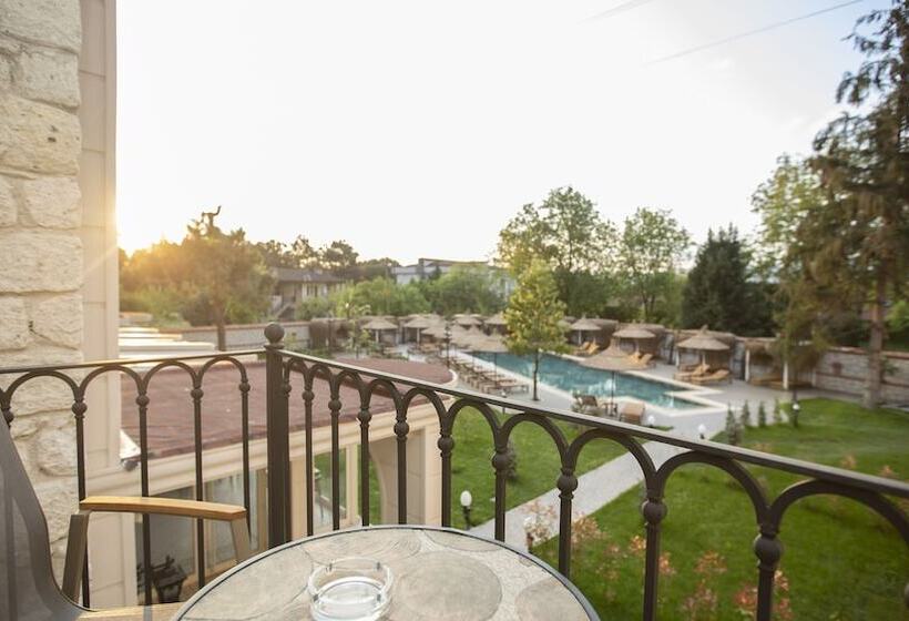 هتل Balturk Garden Sapanca