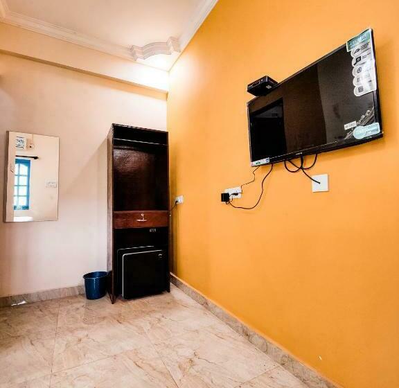 호텔 Candolim Aloft