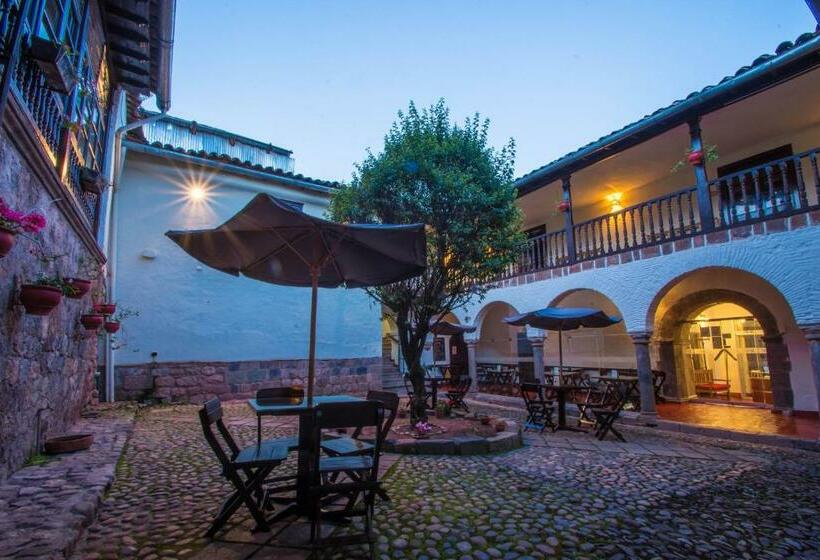 هتل Casona Juan Antonio