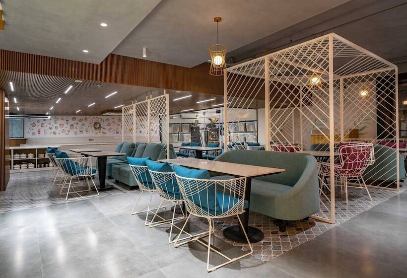 هتل Deccan Serai Grandé , Gachibowli, Hyderabad