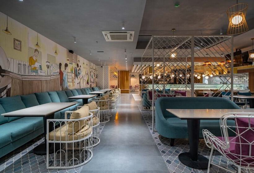 هتل Deccan Serai Grandé , Gachibowli, Hyderabad