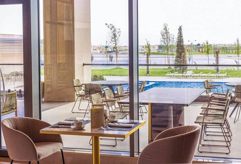 فندق Hilton Samarkand Regency