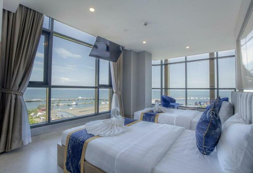 فندق Seascape Palace