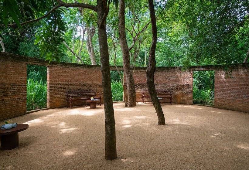 호텔 Taru Villas Maia  Habarana