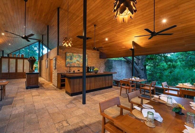 호텔 Taru Villas Maia  Habarana