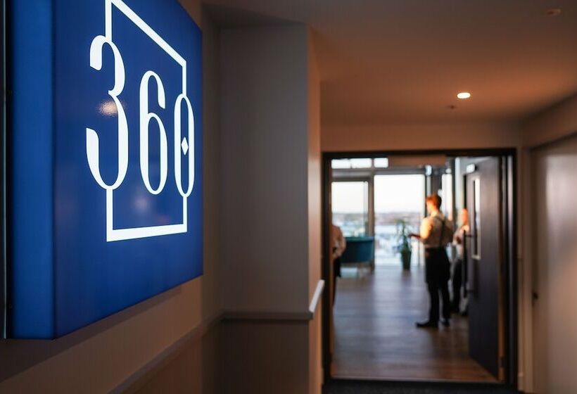 هتل The Langlands