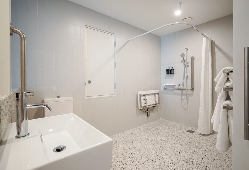 هتل The Langlands