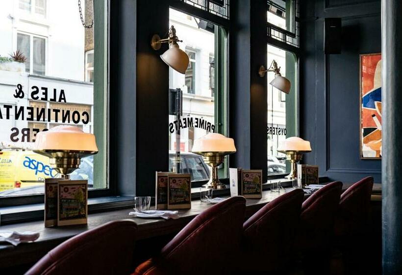 בית מלון כפרי The Princess Royal, Nothing Hill