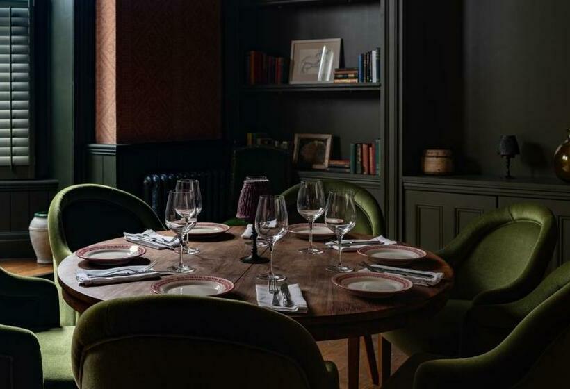 בית מלון כפרי The Princess Royal, Nothing Hill