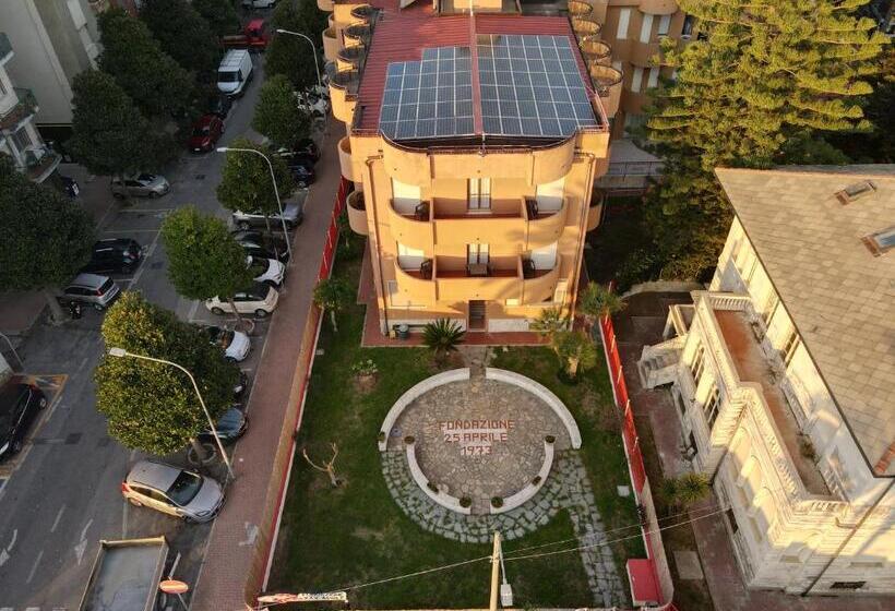 فندق Xxv Aprile Casa Per Ferie