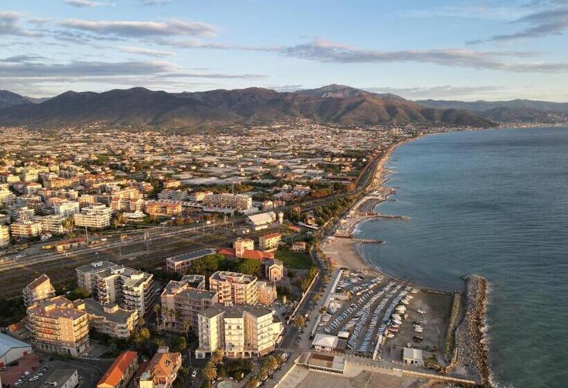 فندق Xxv Aprile Casa Per Ferie