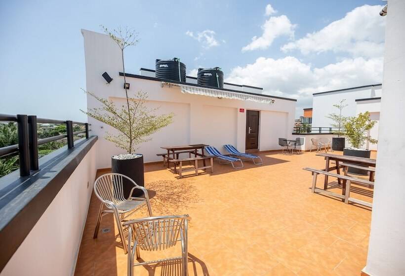 Impeccable 1 Bedroom Furnished Apartment In Accra