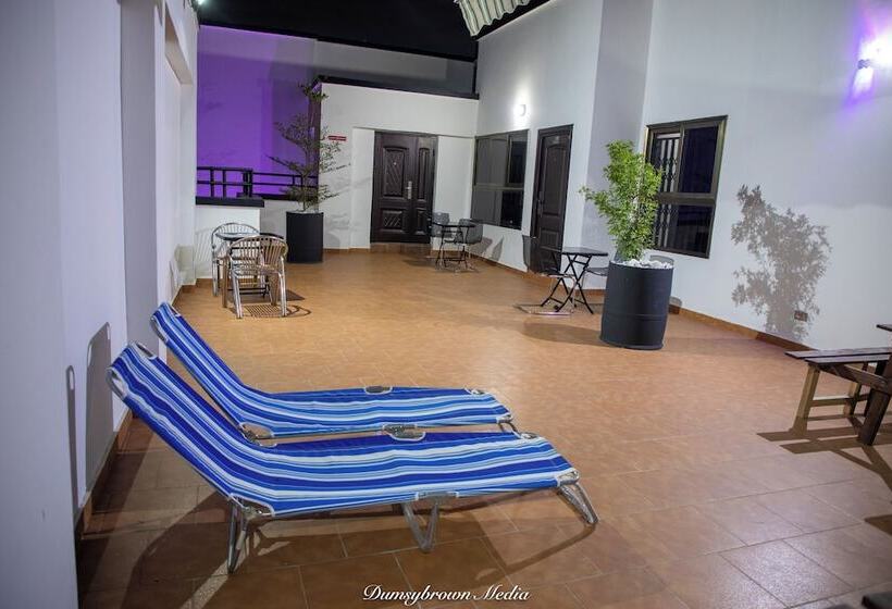 Impeccable 1 Bedroom Furnished Apartment In Accra