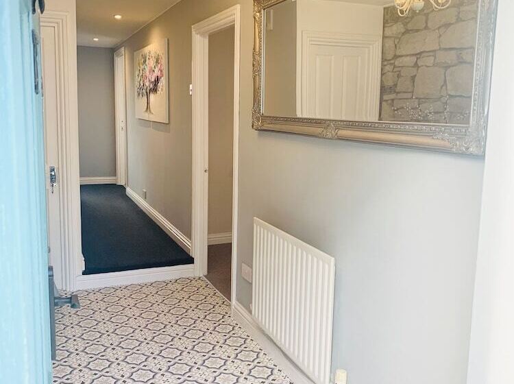 Inviting Townhouse In Bedlington