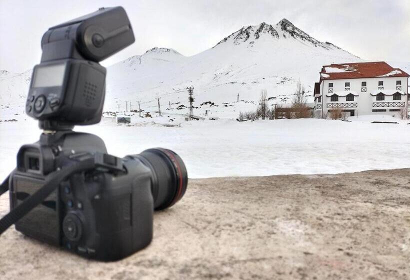 Karbeyaz Hotel & Resort