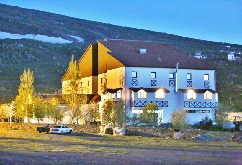 Karbeyaz Hotel & Resort