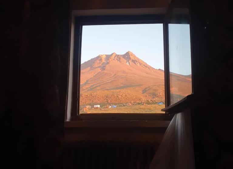 Karbeyaz Hotel & Resort