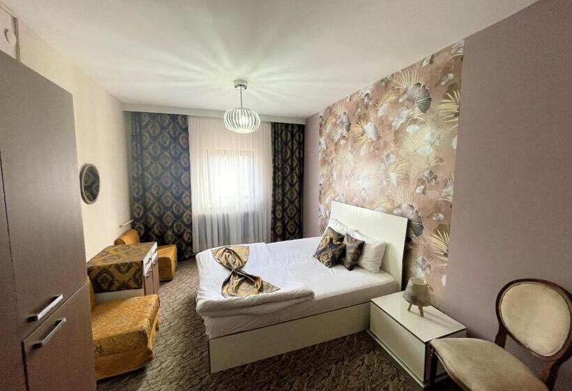 Karbeyaz Hotel & Resort