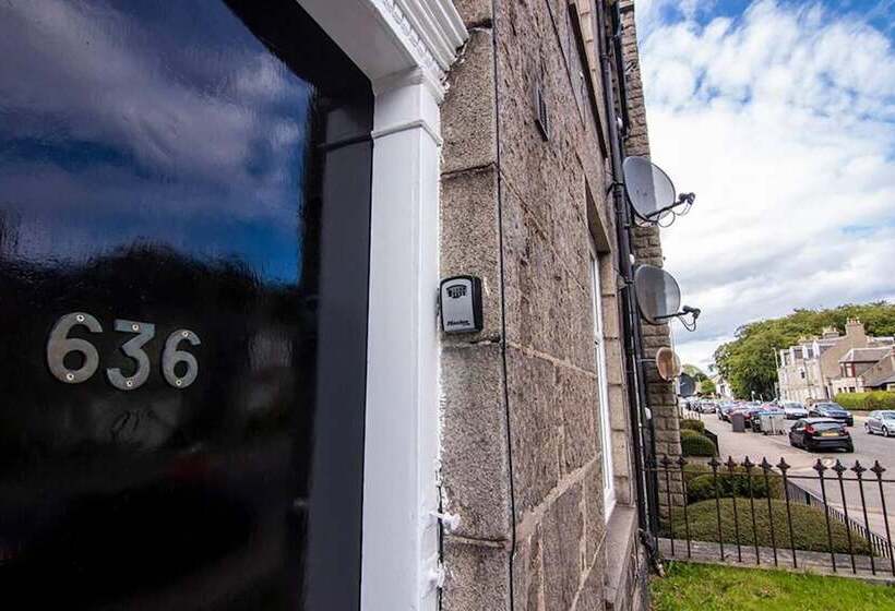 1br Summit Holburn Cosy Flat With Ultrafast Wifi