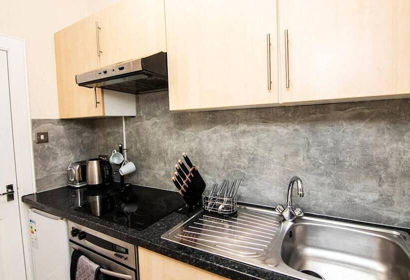 1br Summit Holburn Cosy Flat With Ultrafast Wifi