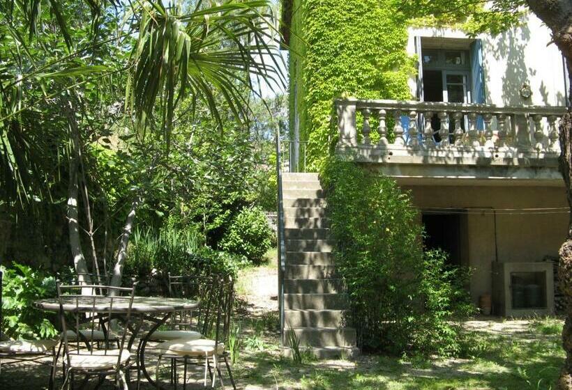 住宿加早餐  Les Remparts