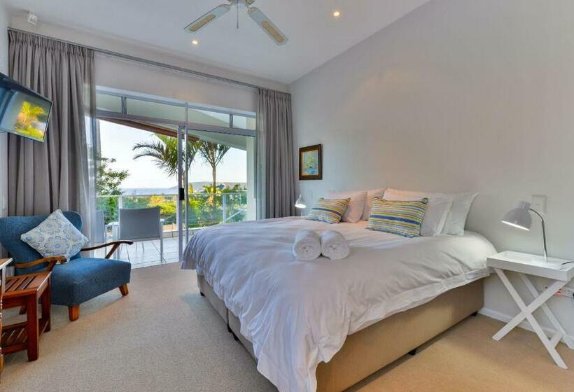 تختخواب و صبحانه Plettenberg View