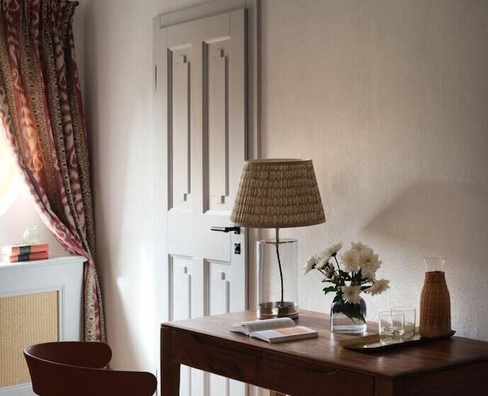 Отель Bethlen Estates Transylvania