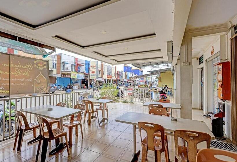 فندق Collection O 91533 Get Inn