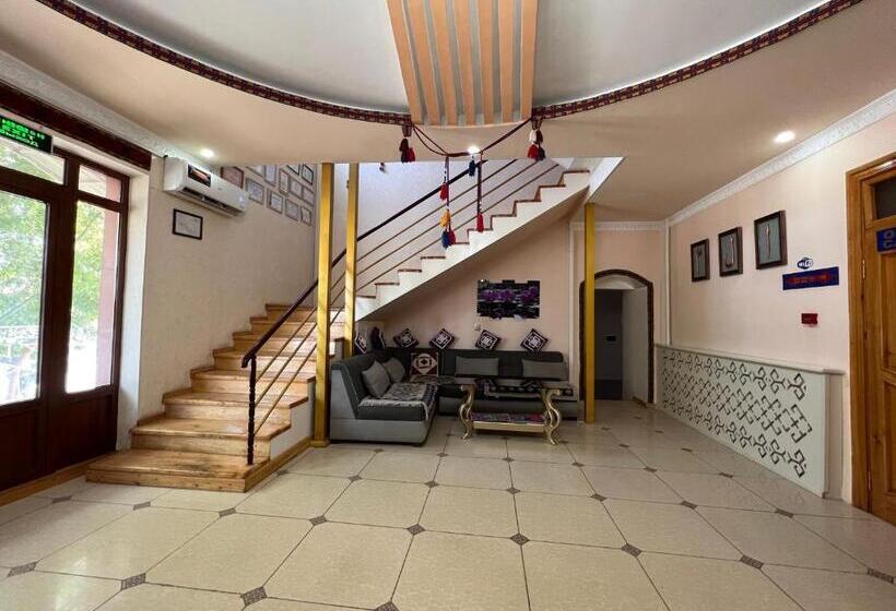 בית מלון כפרי Massaget