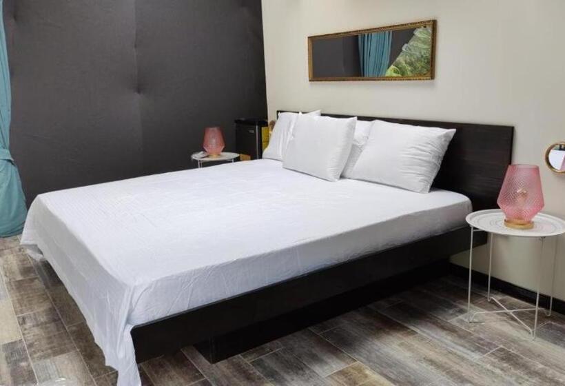 בית מלון כפרי Villas Y Glampings Mya  Puerto Viejo, Limon, Cr